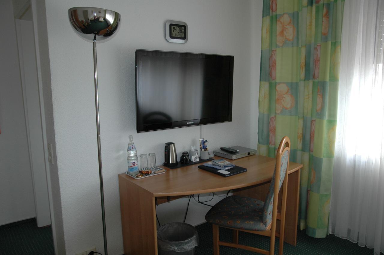 Aalto Hotel ランゲンハーゲン エクステリア 写真