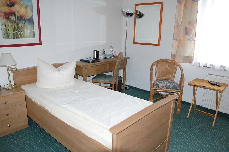 Aalto Hotel ランゲンハーゲン エクステリア 写真